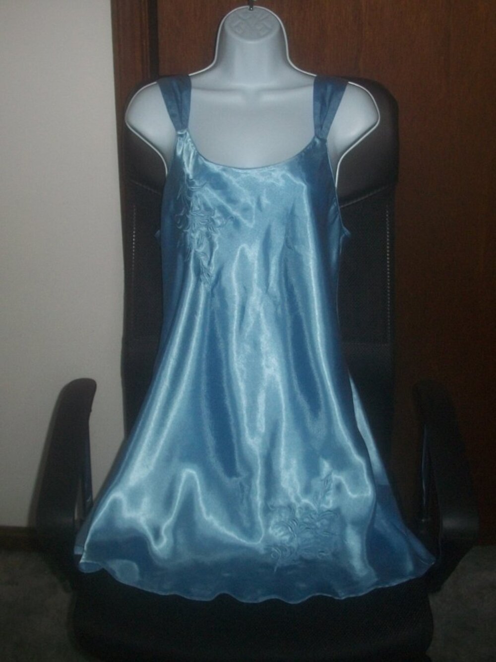 womens light blue slip.chemise.night gown.lingerie.size medium